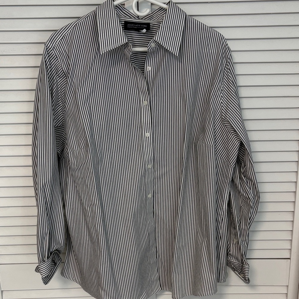 Jones New York Black and White Striped Women’s Button Front Blouse 2X